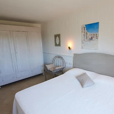 Gallo Di Rena Alojamento de Acomodação e Pequeno-almoço Arzachena