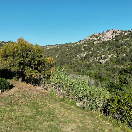Gallo Di Rena Alojamento de Acomodação e Pequeno-almoço Arzachena
