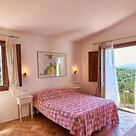 Alojamento de Acomodação e Pequeno-almoço Gallo Di Rena Arzachena