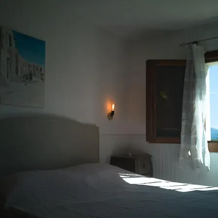 Gallo Di Rena Bed & Breakfast 3*